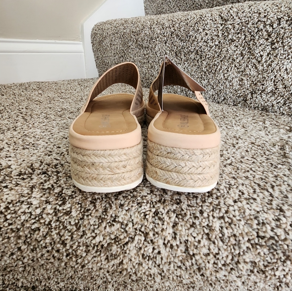 Musshoe sandals NWT - Picture 13 of 15